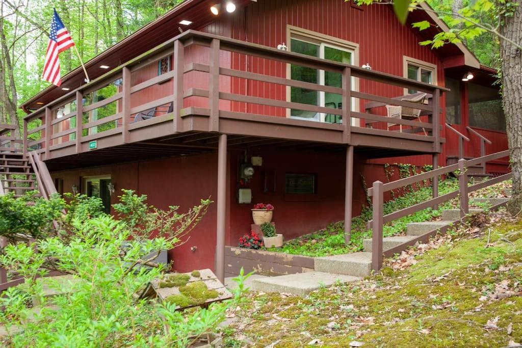 Modern Cabin With Hot Tub Grill Lake Beach Wineries Hiking Fishing And Hershey Park Family And Pet Friendly Superhosts On Ab&B Mount Gretna 外观 照片