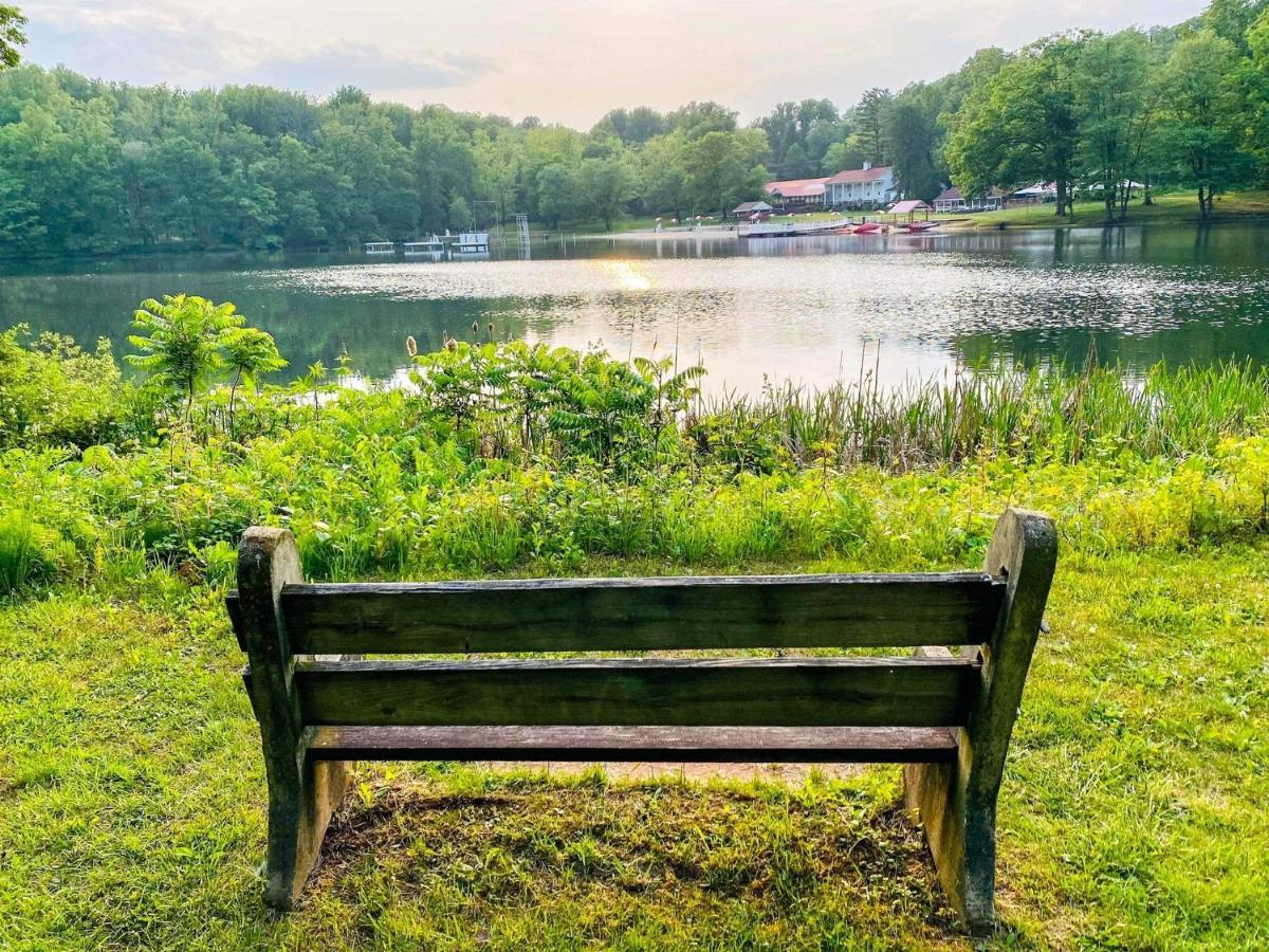 Modern Cabin With Hot Tub Grill Lake Beach Wineries Hiking Fishing And Hershey Park Family And Pet Friendly Superhosts On Ab&B Mount Gretna 外观 照片